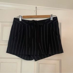 Wilfred Pin Stripe Tie Shorts